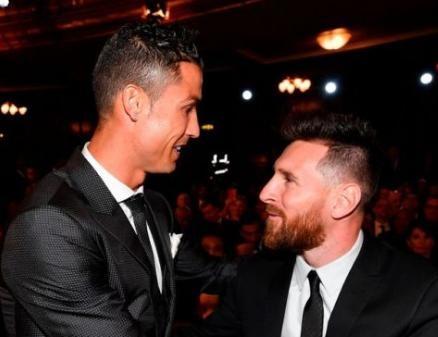 李霄鹏：海牛队11月8日重新集结，计划去上海踢一场热身赛（李霄鹏：海牛队11月8日再集结，拟赴上海进行一场热身赛）