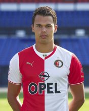 记者：苏亚雷斯接近与迈阿密国际续约一年，预计年底达成协议（记者称苏亚雷斯有望与迈阿密国际再签一年，协议预计年末敲定）