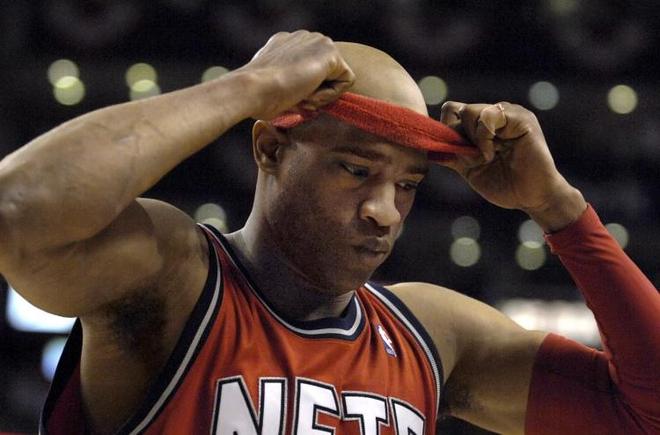 科尔：爱德华兹缺席不会让我们松懈，我们还没资格说那种话（科尔：即使爱德华兹缺阵我们也不会松懈，我们还没到能那样说话的程度）