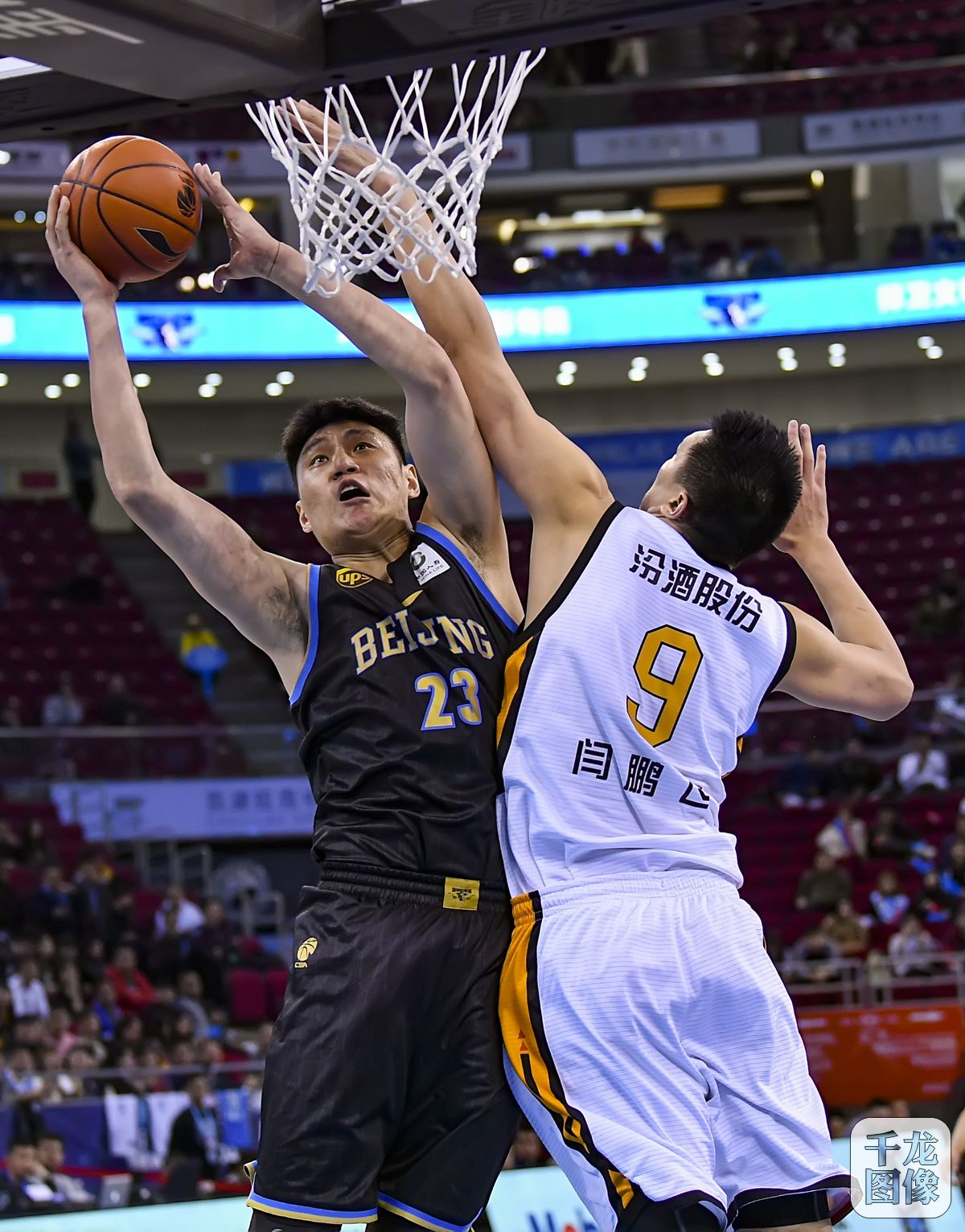 严重失准！CBA选秀状元杨曦皓14投1中贡献2分8个篮板（手感冰冷！CBA状元杨曦皓14投仅中1球，收获2分8篮板）