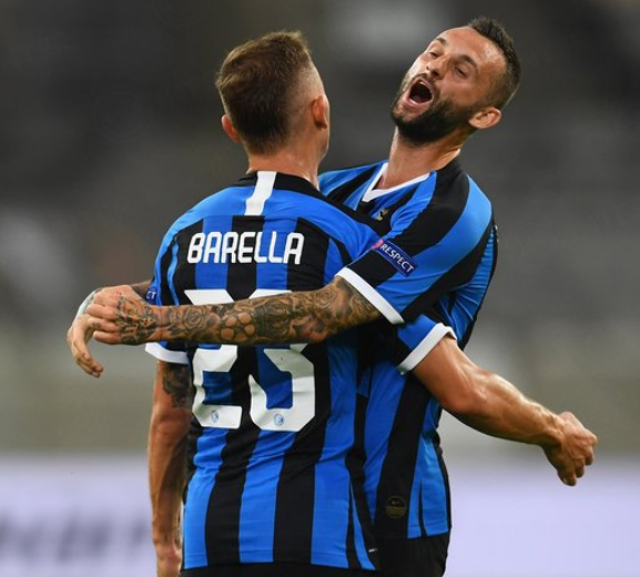 苦苦支撑！沃尔夫替补9中6得到17分&篮网半场唯一得分上双球员（独挑大梁！沃尔夫替补9投6中砍17分 成篮网半场唯一得分上双者）