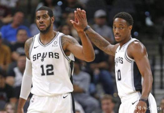 本场0盖帽！切特：对面不出手所以根本盖不了，真是幸福的烦恼（本场零封盖！切特调侃：对手不出手我也无从下手，算是幸福的烦恼）