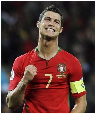 NBA战报：东契奇31分，詹姆斯赛季新高29分，湖人112-108险胜76人（NBA综述：东契奇轰31分，詹姆斯赛季新高29分，湖人112-108险胜76人）