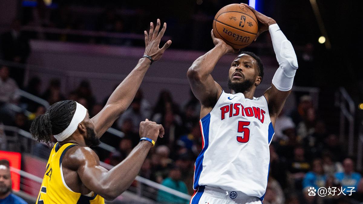 孔帕尼：卡尔能否和梅西相比？我们只想让他成为最好的卡尔（孔帕尼：别拿卡尔和梅西比较，我们只希望他做最好的卡尔）