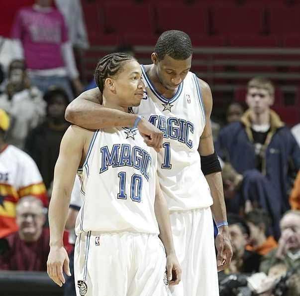 记者：B费受伤之后，梅努不会在冬窗离开曼联（记者称因B费伤缺，曼联今冬不会放走梅努）