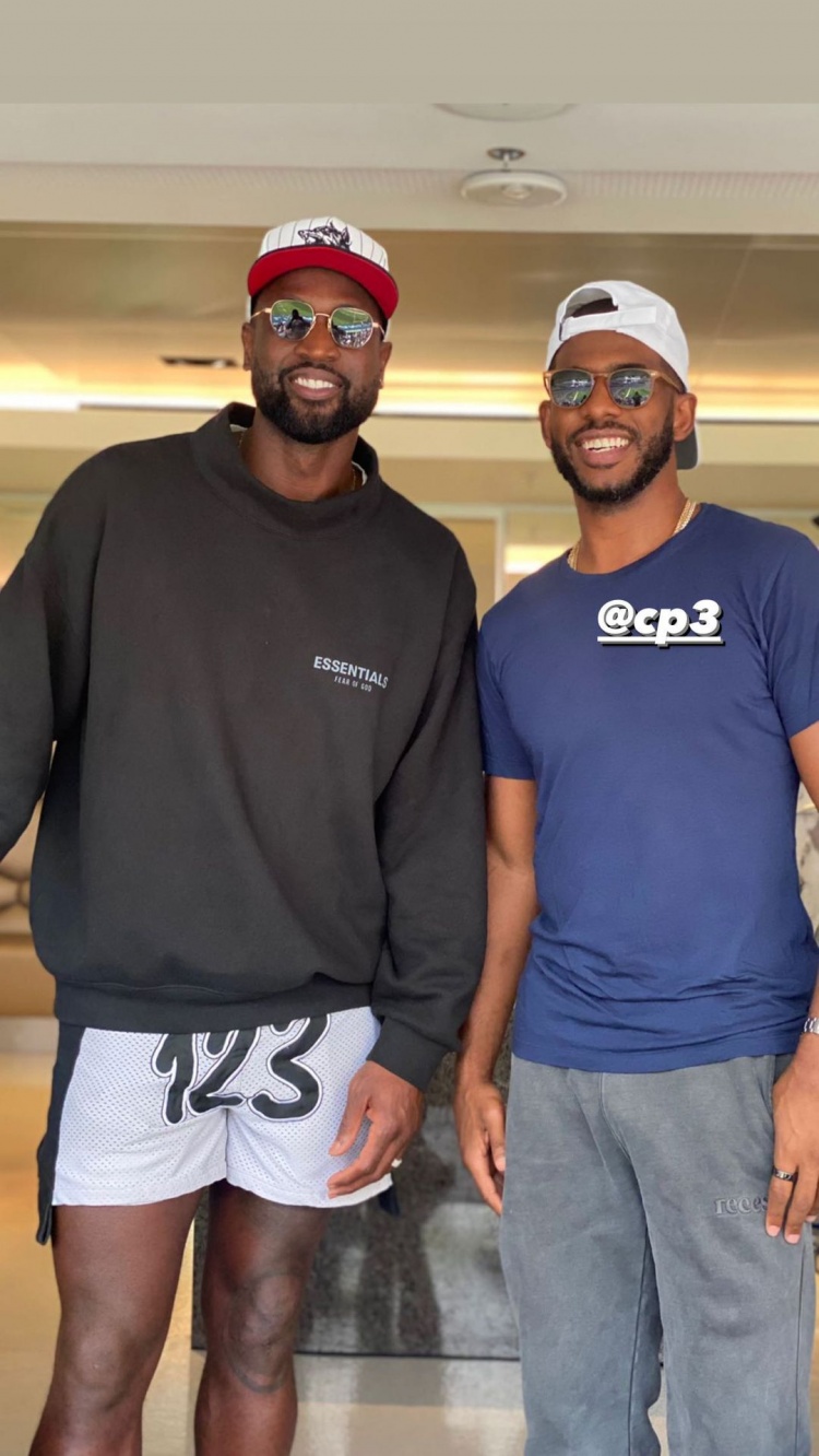 德科：梅西短暂回归？这不可能；还没和莱万谈续约的事（德科：梅西短期回归无望；与莱万续约尚未开启）