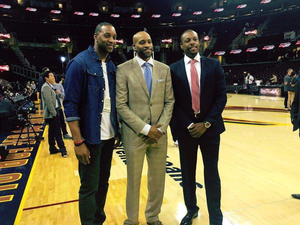 阿莱格里：普利希奇能上但福法纳不行；好奇亚沙里的运动能力（阿莱格里：普利希奇可出场，福法纳将缺席；关注亚沙里的运动能力）