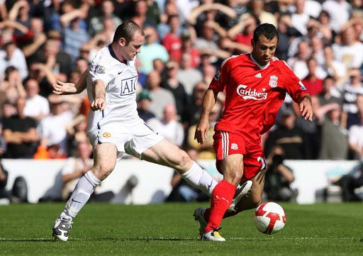 非常关键！徐杰带伤出战9中5得到13分4助攻（关键时刻挺身而出！徐杰带伤出场9投5中贡献13分4助攻）