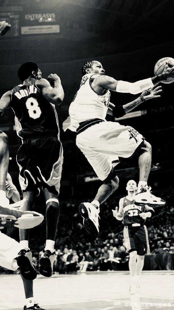 记者：巴萨有人反对买断拉什福德，因他逼抢力度不够&年薪高（记者：巴萨内部有人反对签下拉什福德，认为其压迫强度不足且薪资过高）