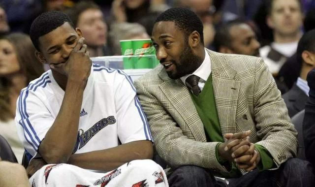 意媒：尤文有意签下尤尔曼德，托纳利和米林科维奇也是目标（意媒称：尤文有意引进尤尔曼德，托纳利与米林科维奇亦在引援目标之列）