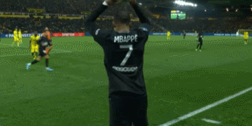 追梦谈勇士近期表现挣扎：我得承认，我在这方面负有很大责任（追梦承认勇士近期低迷：我难辞其咎）