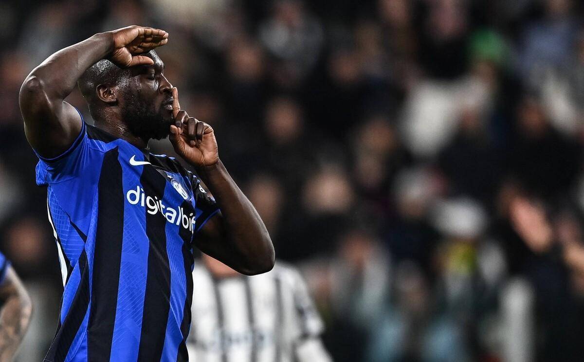 比塞克社媒回应转会传闻：让他们去说他们想说的（比塞克社媒发声回应转会传闻：随他们去说）